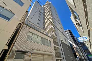 リビオレゾン大手町の外観（南東側から）