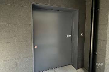 駐輪場入り口