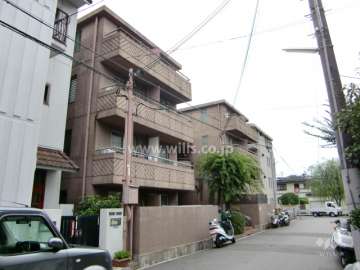 ネオダイキョー北昭和町の外観（１号棟を東側から）
