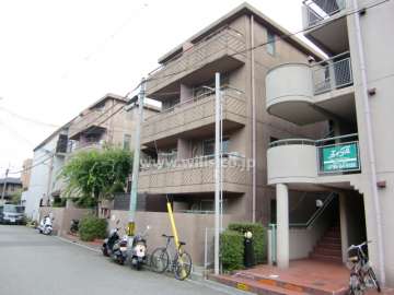 ネオダイキョー北昭和町の外観（２号棟を西側から）