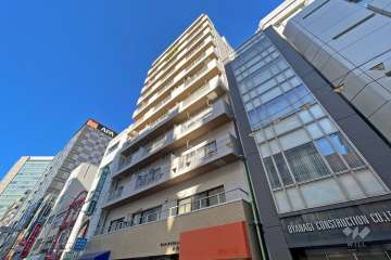 サンパークマンション千代田の外観（南側から）