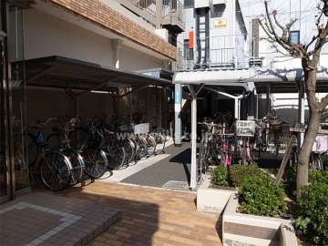駐輪場
