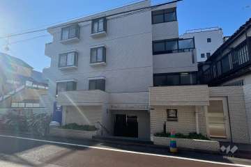 日興パレス羽田２の外観（東側から）