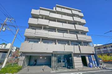 ルーブル鵜の木参番館の外観（西側から）