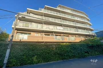 藤和シティホームズ多摩川鵜の木の外観（西側から）