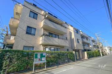 東急ドエルアルス鵜の木の外観（南側から）