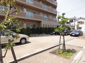 敷地内駐車場（屋外平面式）