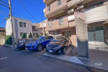 敷地内駐車場（屋外平面式）