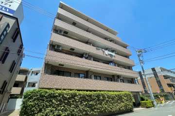 ラビ鵜の木ステージの外観（南側から）