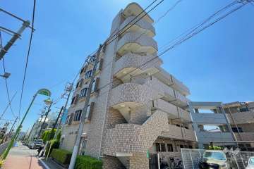 ラビ鵜の木ステージの外観（北側から）