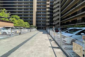 敷地内駐車場（屋外機械式）