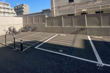 敷地内駐車場（屋外平面式）