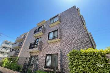 クレッセント下丸子２の外観（西側から）