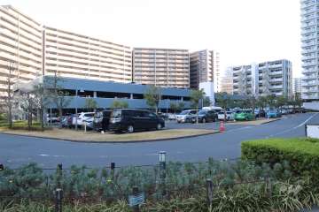 敷地内駐車場（屋外平面式）　