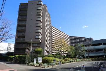 ブラウトリエの外観(南西側から)