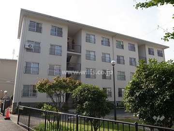 仁川リバーサイドハイツ Ａ棟の外観（北東側から）