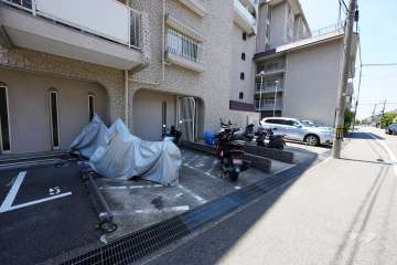 バイク置場