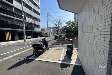 バイク置場