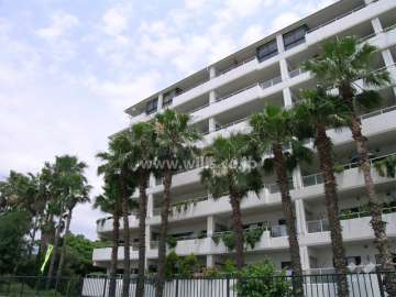 西宮香櫨園ロジュマンの外観
