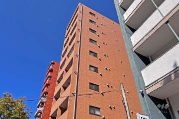 エルドゥーチェ蒲田の外観（東側から）