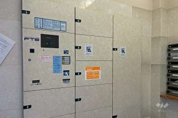 宅配ボックスと共用ポスト