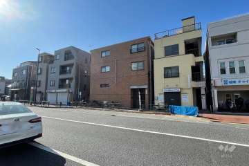 クラウンコーポラスの外観（北東側から）