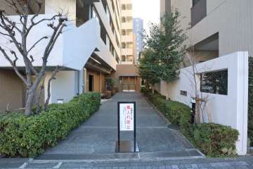 エントランスアプローチ