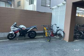 バイク置場