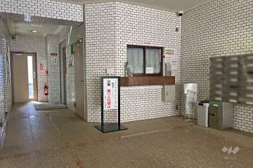 エントランスホール