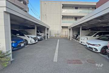 敷地内駐車場(屋内平面式)