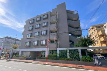 コスモ久が原グランコートの外観（北東側から）