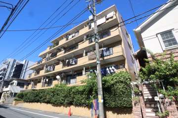 ライオンズマンション久が原第２の外観(南西側から)