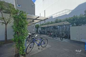 駐輪場（屋根付き）