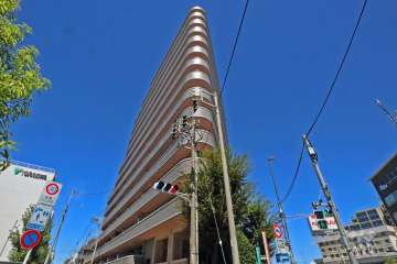 ライオンズプラザ久が原の外観(南西側から)