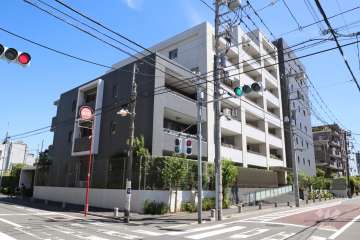 オーベル久が原の外観(北西側から)　　