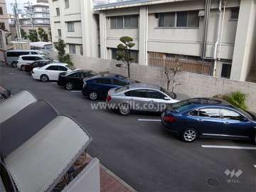 敷地内駐車場（屋外平面式）