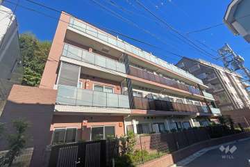 アクサス大森山王の外観（南西側から）