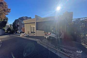 アクサス大森山王の外観（北西側から）