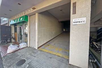 駐車場出入口