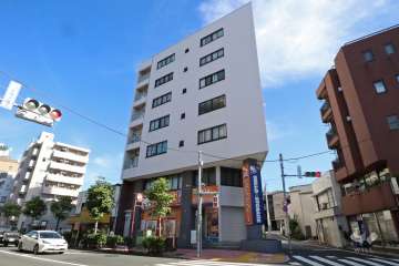 山王メイゾンの外観（北西側から）