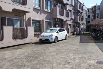 敷地内駐車場（屋外平面式）