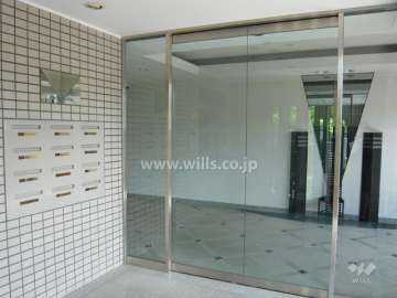 エントランスホール