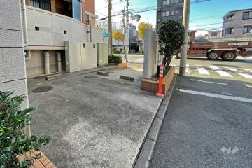 敷地内駐車場（屋外平面式）