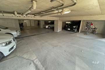 敷地内駐車場（屋内平面式）