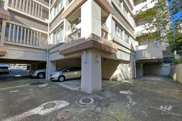 敷地内駐車場（屋外平面式・屋内平面式）