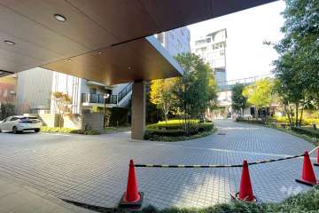 車寄せスペース