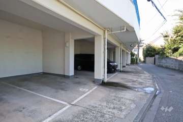 敷地内駐車場（屋内平面式）