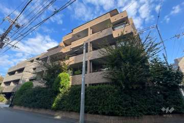 ファミールグラン山王の外観（南東側から）