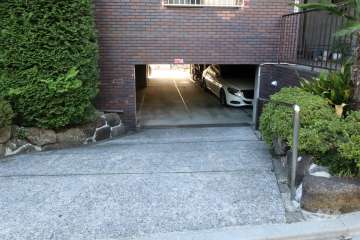 駐車場・駐輪場の出入り口