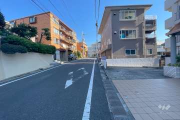 敷地北西側の前面道路　　